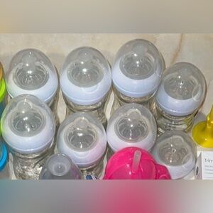 Like New 8pc Glass Advent Bottles